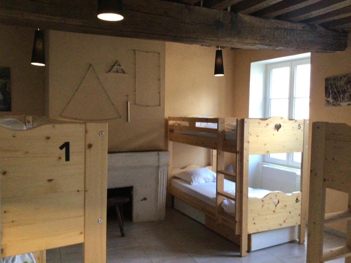 L'Auberge De トレニー エクステリア 写真