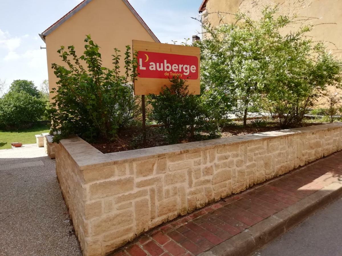 L'Auberge De トレニー エクステリア 写真