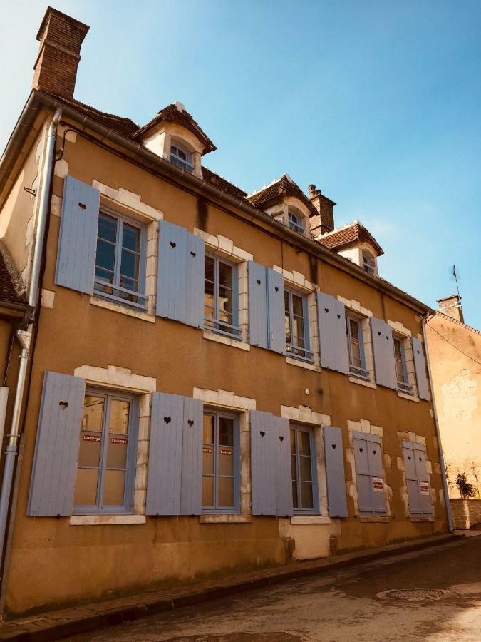 L'Auberge De トレニー エクステリア 写真